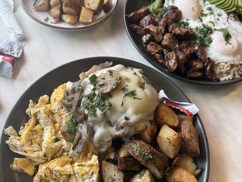 Boca del cielo BRUNCH ALL DAY food